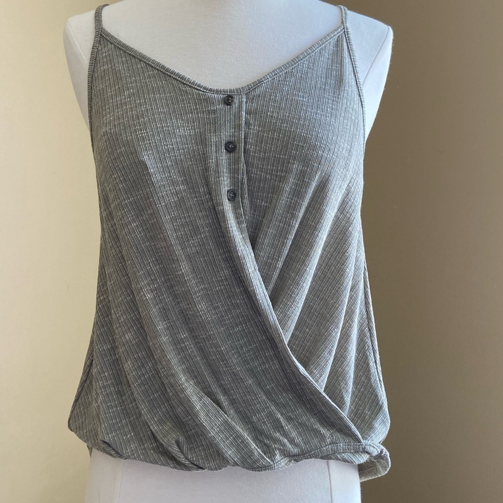 She + Sky Sage Ribbed Summer Top - Large‎, Granola Earthy Casual Minimalist Y2K